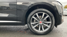 Jaguar F-Pace 2.0 D200 R-Dynamic SE 5dr Auto AWD Diesel Estate